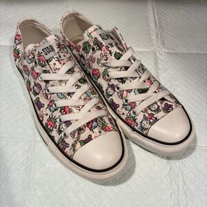 New Colorful Emo Animal / Character Print Sneakers Converse size 8 women / men 6